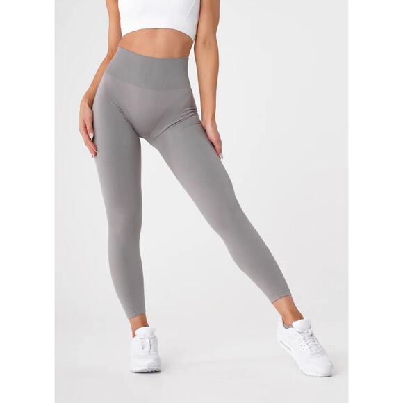 NVGTN Gray Seamless Scrunch High Waist Leggings Size Medium - Picture 2 of 7